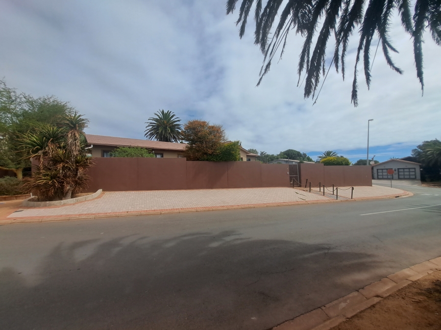 3 Bedroom Property for Sale in Vredenburg Western Cape
